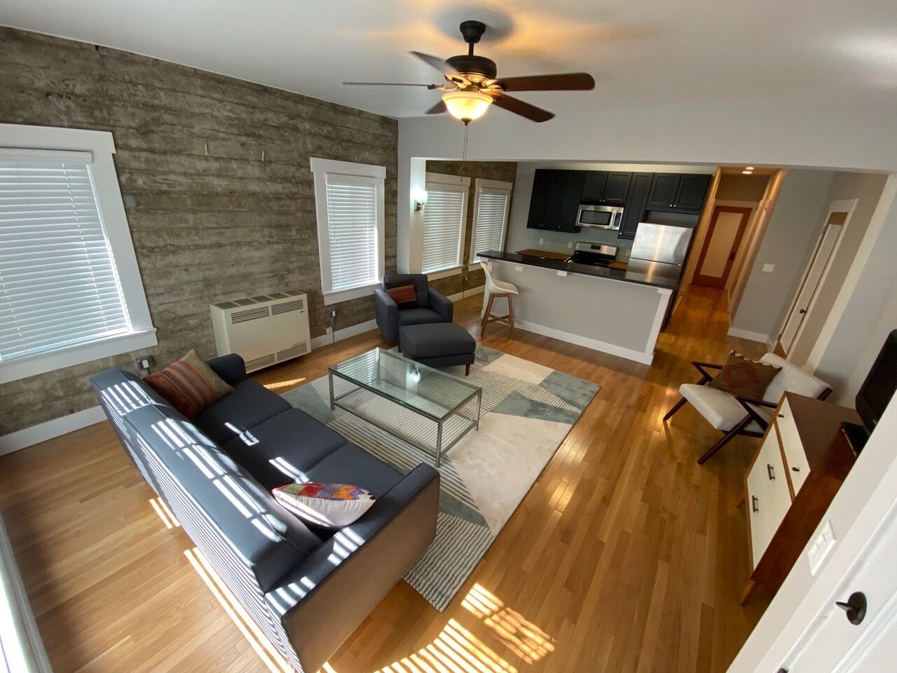Best 2 Bedroom in Downtown Long Beach