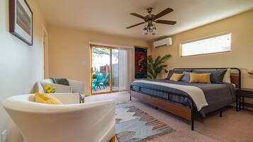 3 bedrooms, iron/ironing board, travel crib, free WiFi