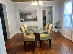 Dining - Home Town Getaway - 2 bed 1 bath home - close to town! (Paris)