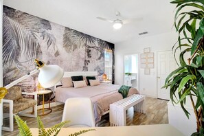 4 bedrooms, desk, iron/ironing board, travel cot