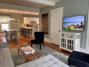 Smart TV, DVD player, books