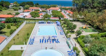 Appartement avec Vue Parc Ă 400m de la Plage d'Erromardie | AccĂšs Piscine SaisonniĂšre
