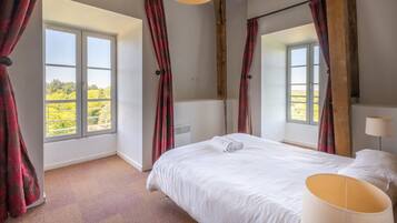 2 bedrooms, free WiFi, bed sheets