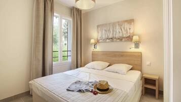 1 bedroom, free WiFi, bed sheets