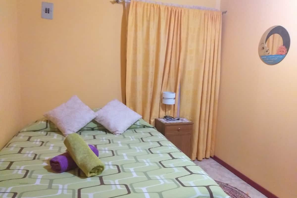 Chambre Familiale, salle de bains privée