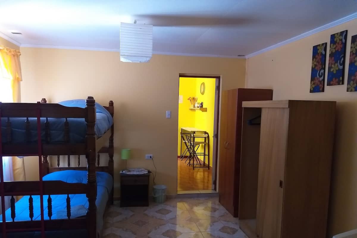 1 chambre, draps fournis