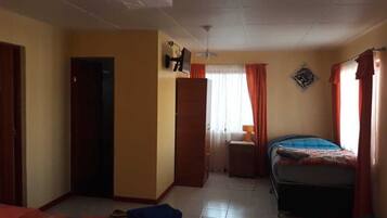 Quadruple Room, Private Bathroom | Bed sheets