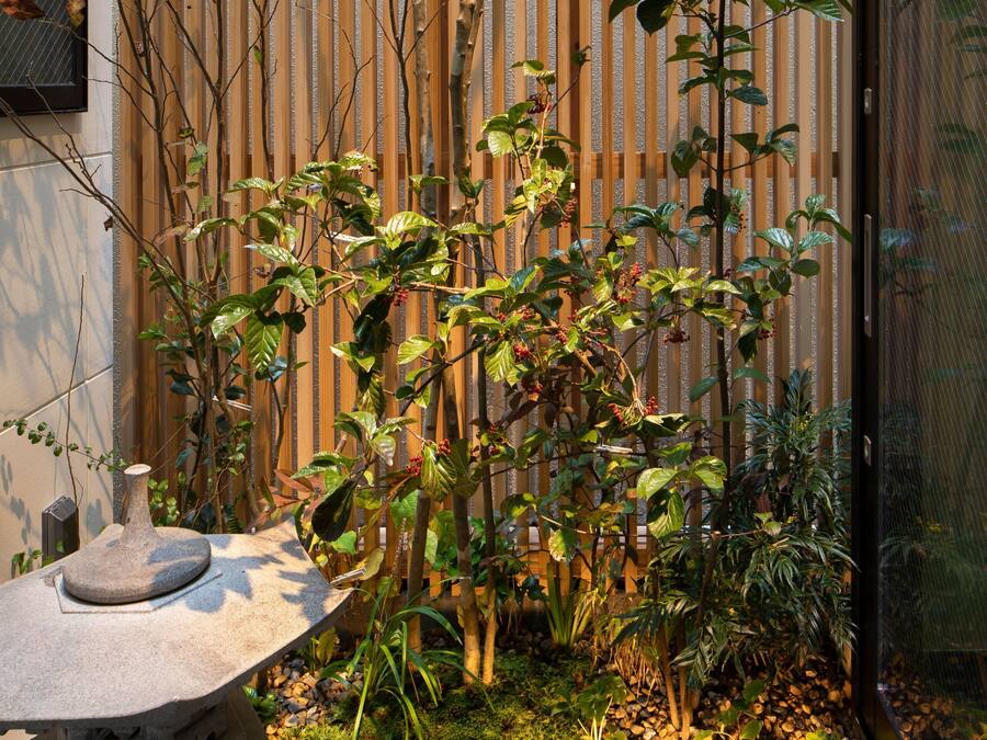 Kamer (Sumire) | Luxe beddengoed, donsdekens, pillowtop-bedden, verduisterende gordijnen