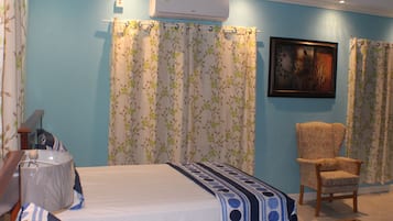 2 habitaciones, tabla de planchar con plancha y wifi gratis