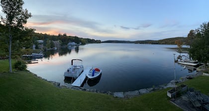 Relaxing Lake House - Enjoy the Sun and Fun!!!