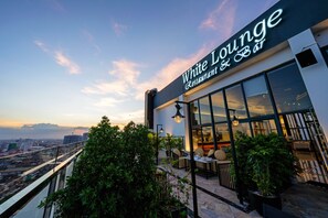 Terrasse sur le toit