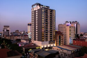 Exterior - Poulo Wai Hotel, Trademark Collection by Wyndham (Phnom Penh)