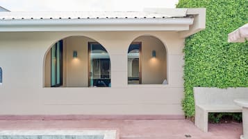 Studio Suite | Kedap suara dan Wi-Fi gratis