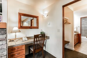 Combined shower/tub, hair dryer, towels, soap - Stunning Views, Closest to Mt. Bachelor, Resort Amenities & Year-Round Fun! (Bend)