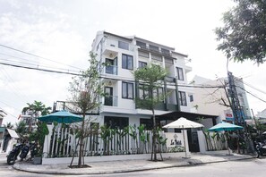 Front of property - Le Petit Villa Hoi An (Da Nang)