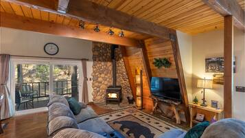 Smart TV, fireplace, foosball