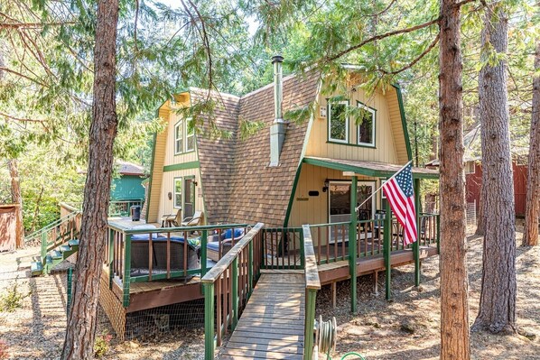 المنشأة من الخارج