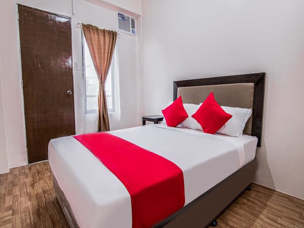 Kahden hengen deluxe-huone | Silitysrauta/-lauta, ilmainen Wi-Fi, vuodevaatteet