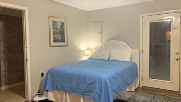 1 bedroom, desk, free WiFi, bed sheets