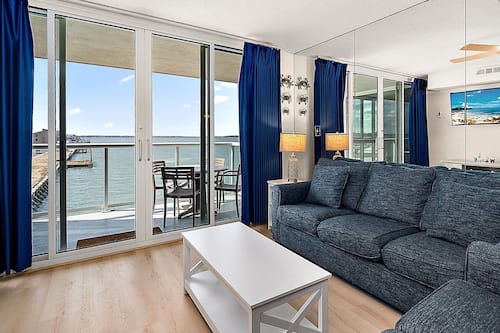 Premium Condo, 3 Bedrooms, Bay View | Living area | 32-inch LCD TV with cable channels, DVD player
