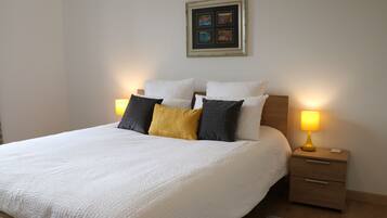 5 slaapkamers, een kluis op de kamer, een strijkplank/strijkijzer