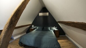 3 soverom, strykejern/-brett, reiseseng for barn og wi-fi (inkludert)