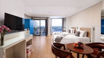 Deluxe Family Room