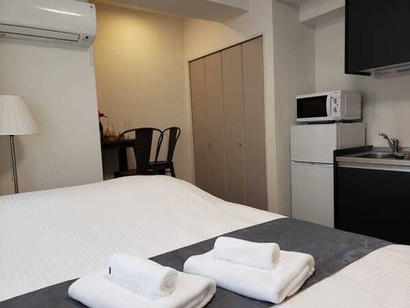 Standard Double Room | Free WiFi - Ocean View Araha 202 (Chatan)