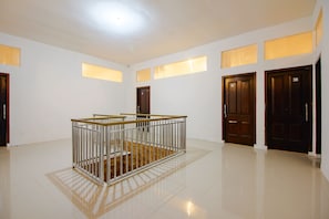 Interior detail - OYO 2311 C9 Exclusive (Depok)