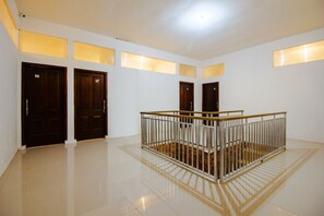 Interior detail - OYO 2311 C9 Exclusive (Depok)