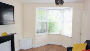Living room - Boutique Styled Accommodation (Birmingham)