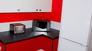 Shared kitchen - Boutique Styled Accommodation (Birmingham)