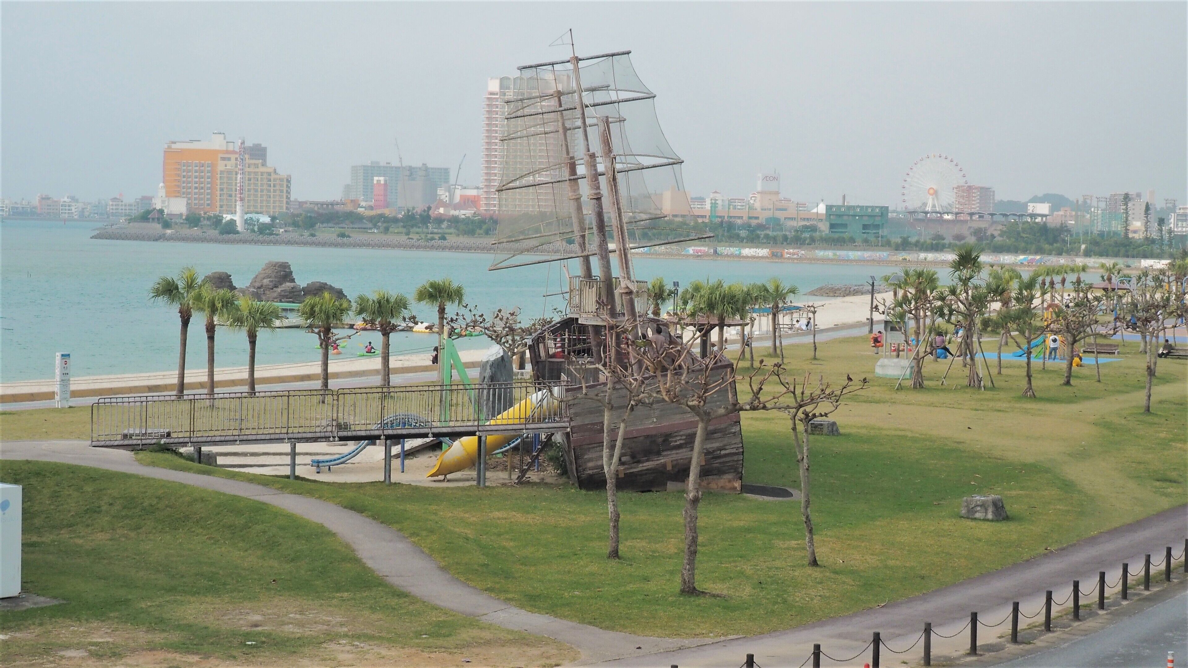 Bãi biển
