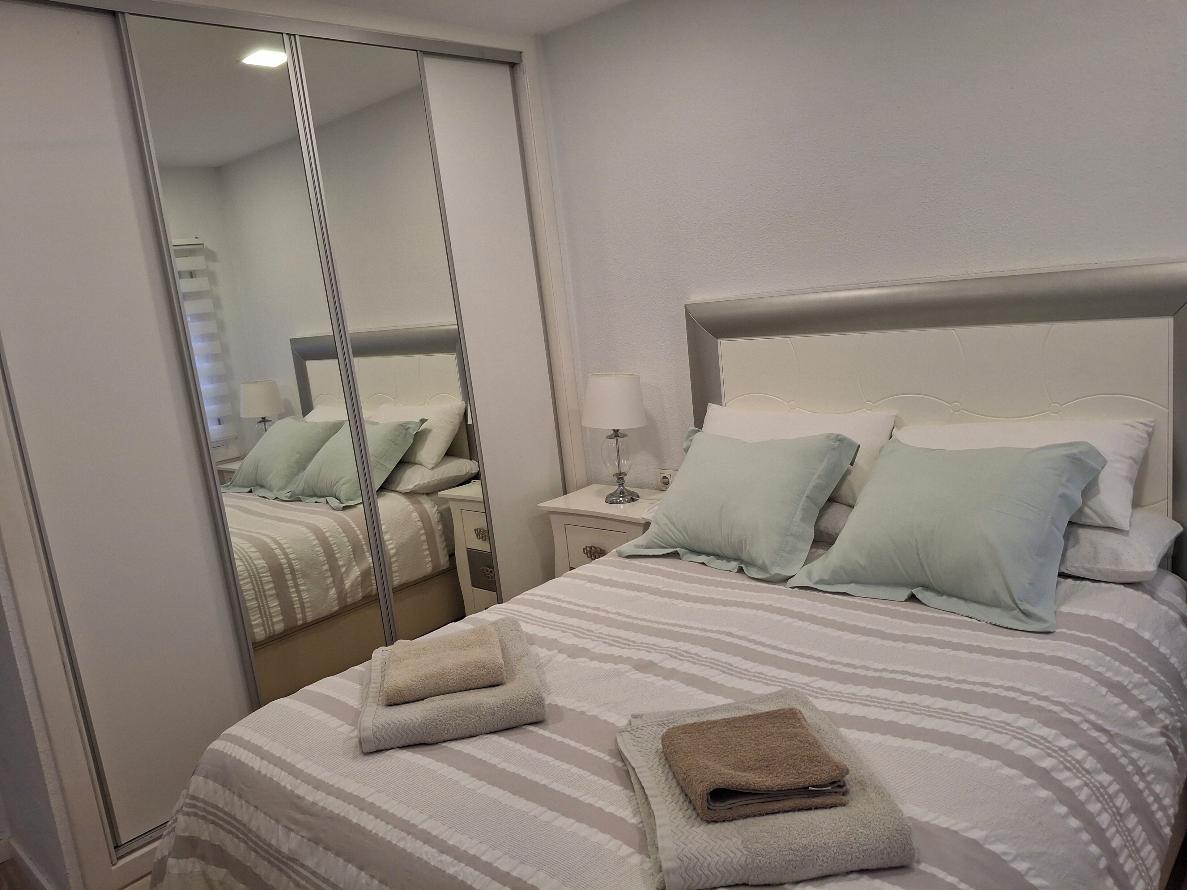1 bedroom, in-room safe, iron/ironing board, free WiFi