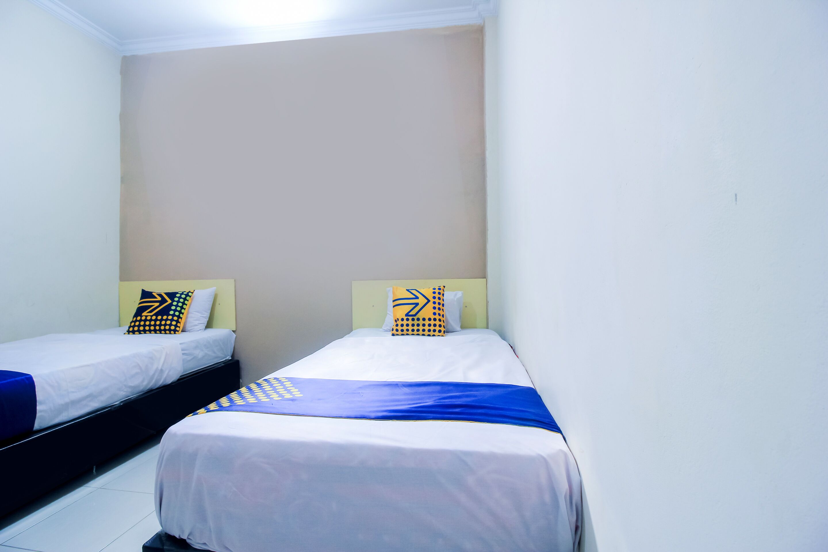 economy twin room | free wifi