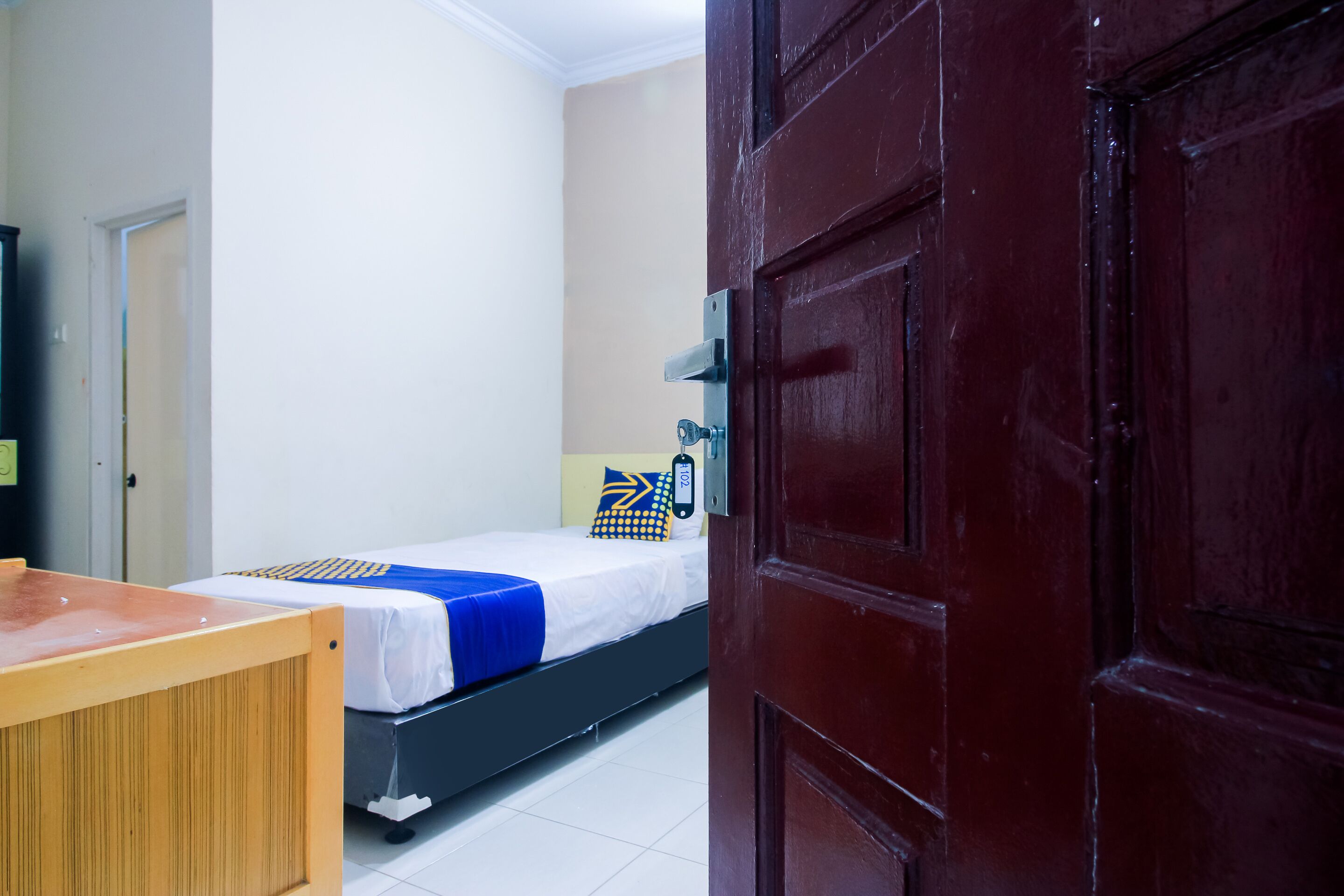 economy twin room | free wifi