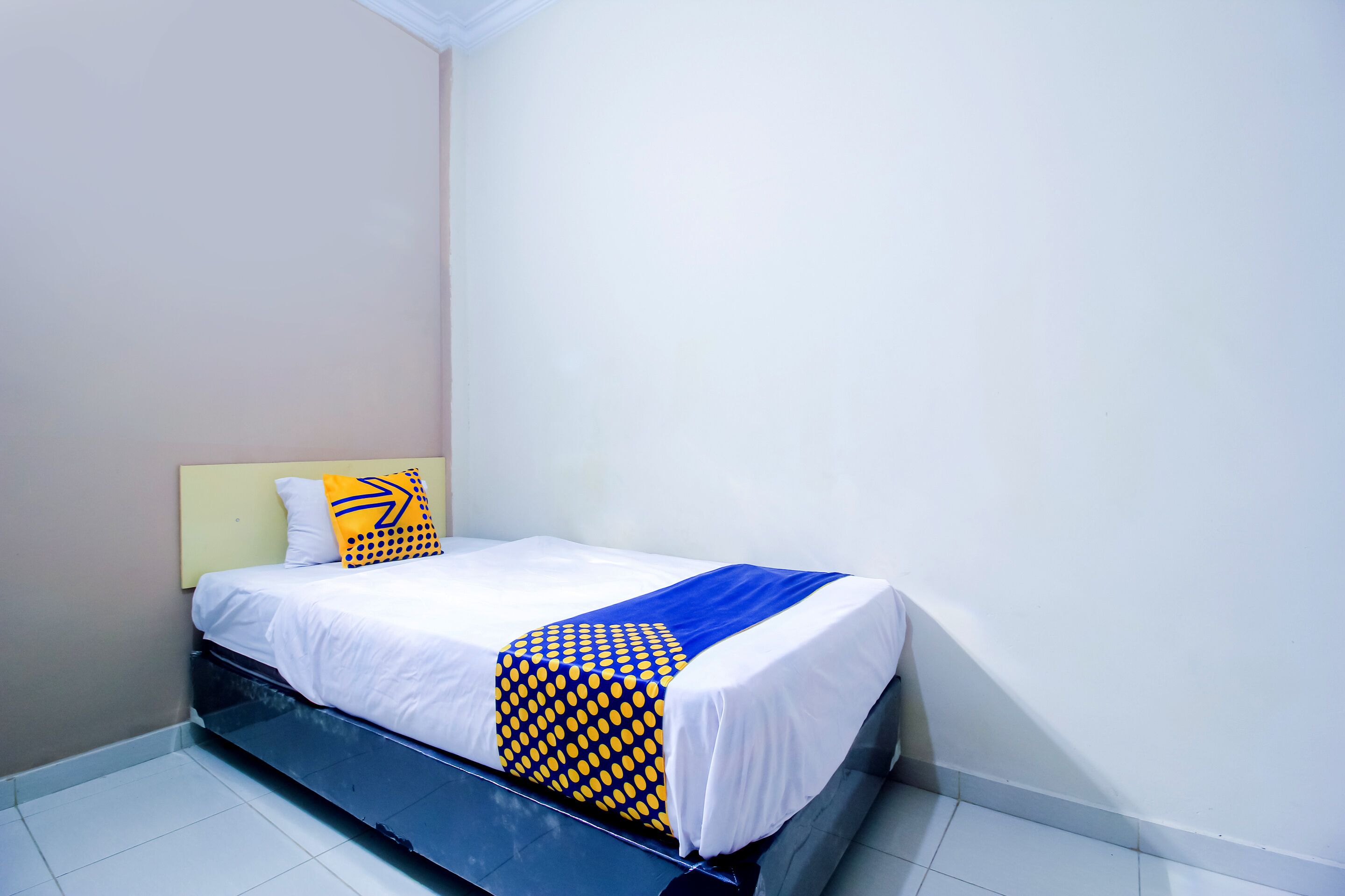 economy twin room | free wifi