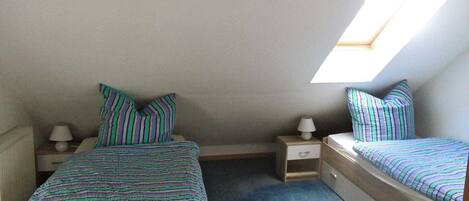 2 bedrooms, travel crib, WiFi, bed sheets