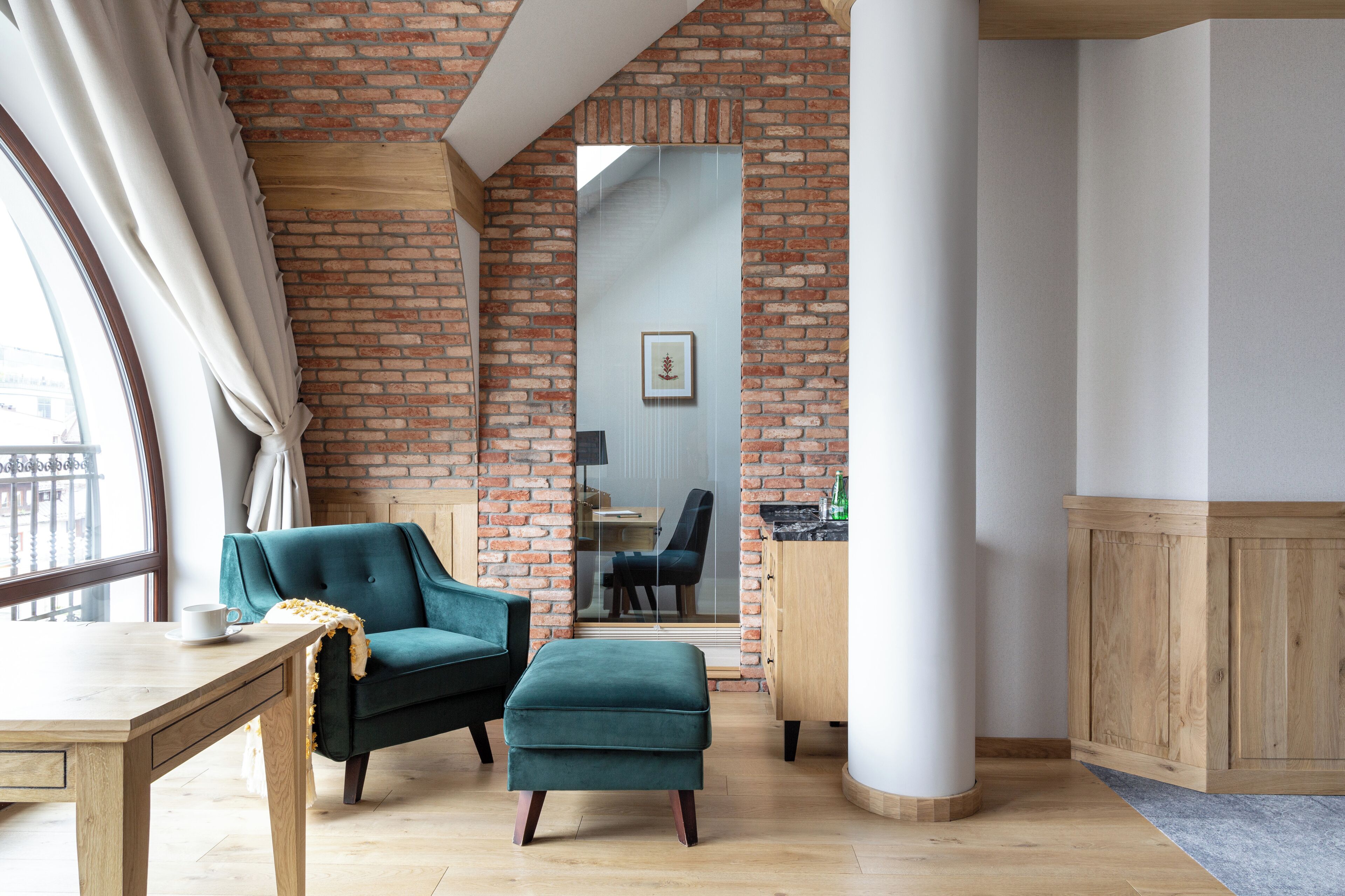 superior suite | living room | 45-inch flat-screen tv with cable channels, tv