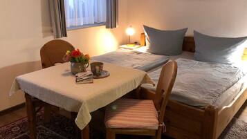 1 Schlafzimmer, WLAN, BettwÀsche