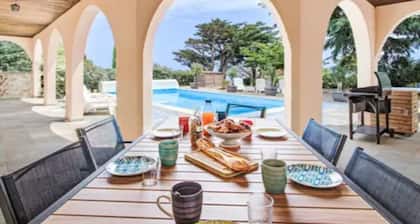 Charmante villa individuelle: serre, véranda, terrasses, grand jardin & piscine