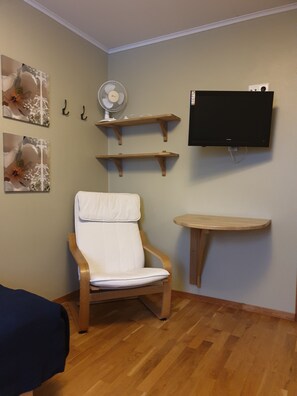 Økonomirom, delt bad | Individuelt dekorert, individuelt innredet og wi-fi (inkludert)