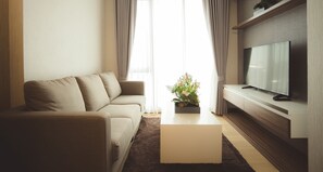 Living area - The Astra Condo (Chiang Mai)