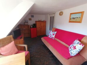 TV - Apartment - House Karl Heinz Striesow (Insel Hiddensee)