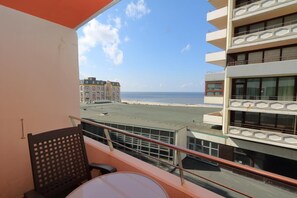 Unclassified image, 3 of 15, button - House by the sea14 - App. 056 WB (Sylt)