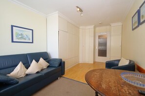 TV - House by the sea14 - App. 056 WB (Sylt)