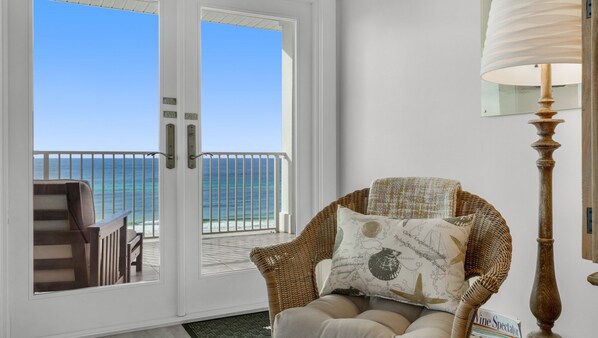 Smart TV, DVD player