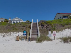 Exterior - 1st Floor unit, Close to Beach w/ Pool + Free Tickets: Bikes & More! (Santa Rosa Beach)