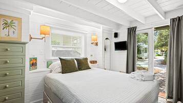 1 slaapkamer, een strijkplank/strijkijzer, gratis wifi, beddengoed