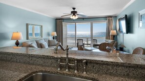 Smart TV, DVD player - Mistral 10- Gulf Front - Seacrest Beach + Free Attraction Tickets! (Seacrest)